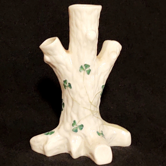 Vintage Belleek Ireland Shamrock Tree Trunk Vase - Picture 3 of 5